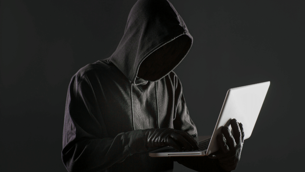 Amikor a kód veszélyesebb, mint egy hacker